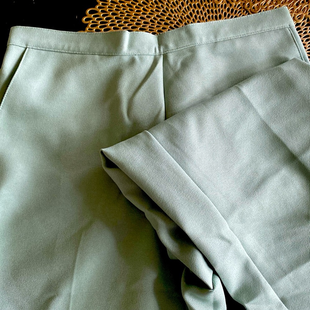Dress pants / slacks
